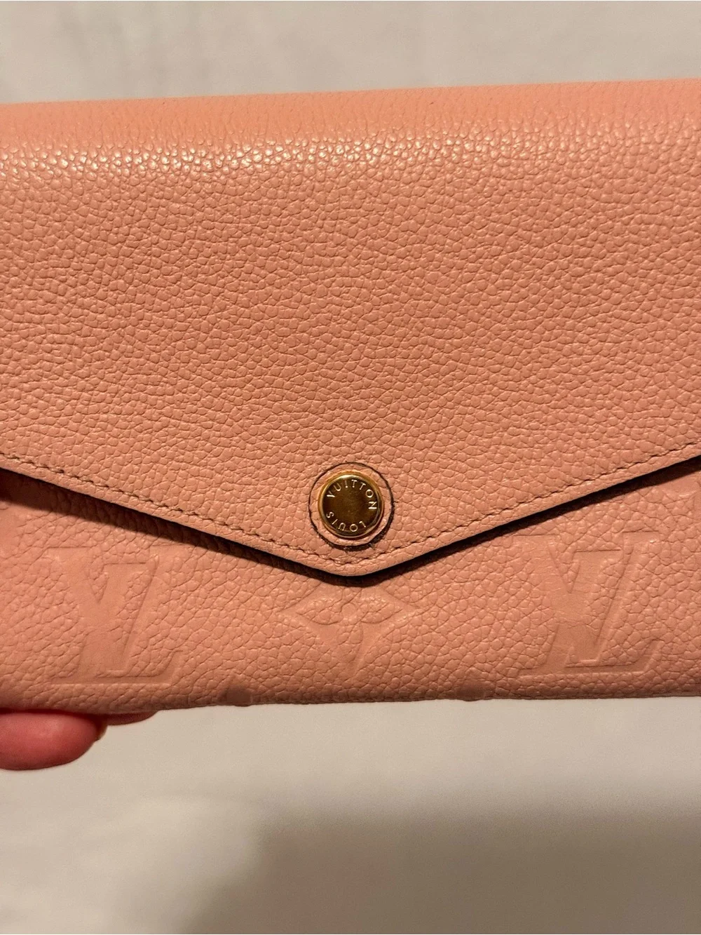 Louis Vuitton Monogram Empreinte Sarah Wallet NM Rose Ballerine/ Poudre CA0147